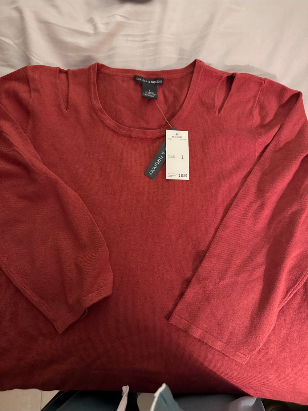 ***Chelsea & Theodore Coral-Red Crewneck Pullover